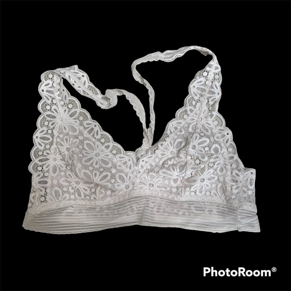 Victoria's Secret Lacy Bralette Size M - Picture 2 of 6
